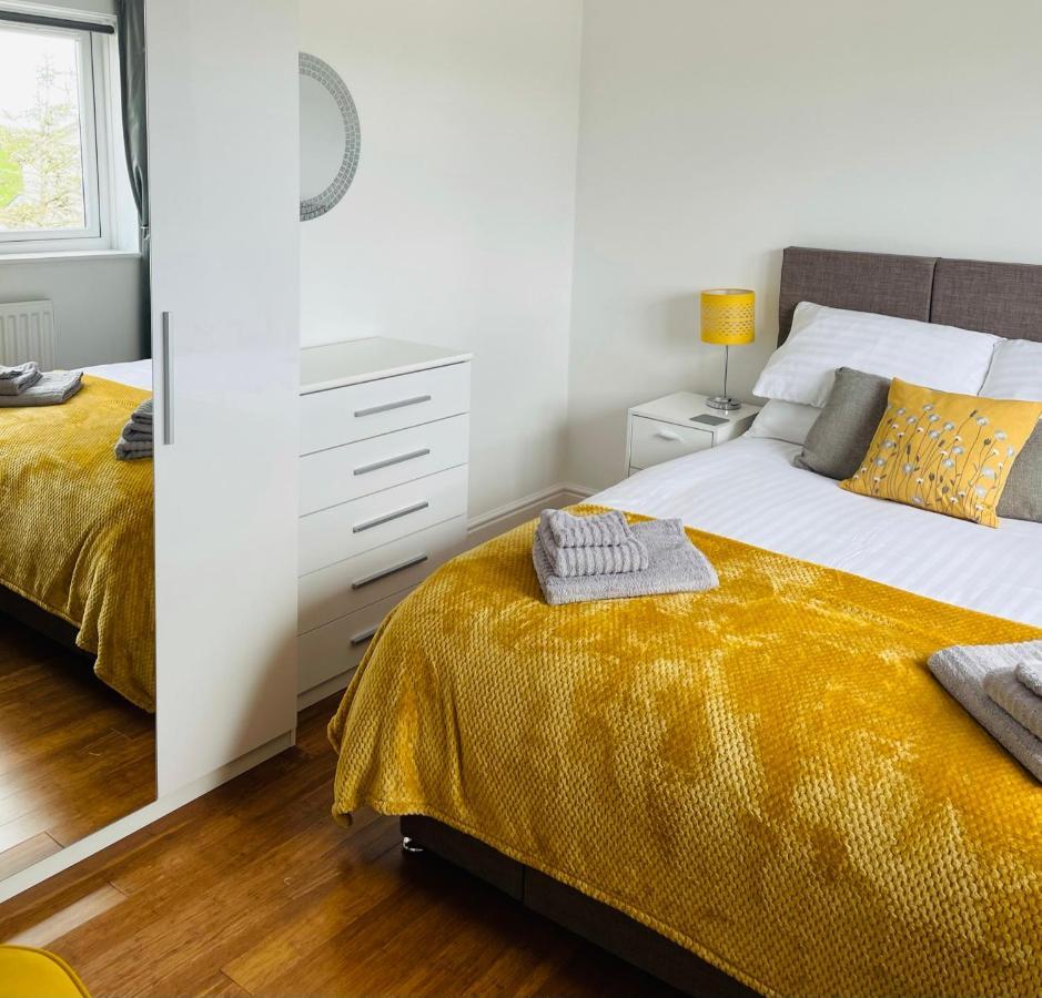 Sunny Corner, Padstow. Spacious 3 Bedrooms, 2.5 Bathrooms, Parking, Garden. 외부 사진